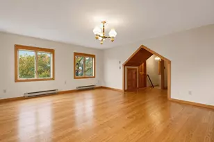 10 Oak St, Wareham, MA 02571 - Photo 18