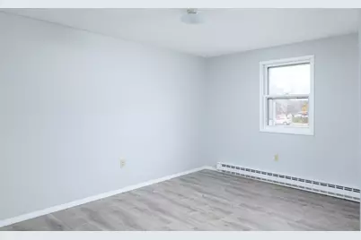 504 Main St, Sturbridge, MA 01518 - Photo 8