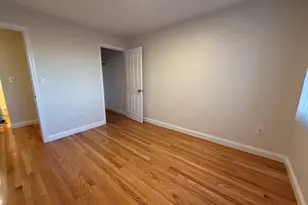 37 Vera St, Revere, MA 02151 - Photo 12