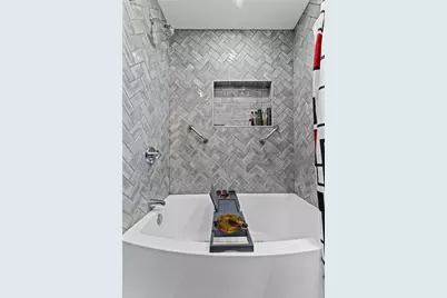 69 Greenwood St, Boston, MA 02121 - Photo 8