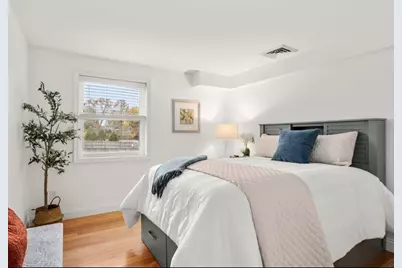 1214 Vfw Pkwy #30, Boston, MA 02132 - Photo 10