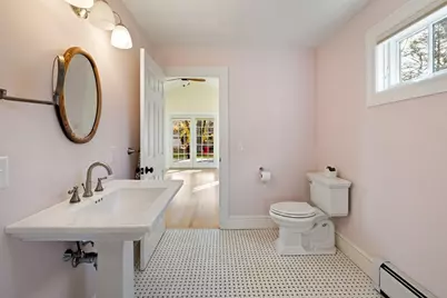 61 Woodlawn Ave, Northampton, MA 01060 - Photo 24