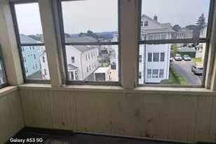 171 Vernon St, Worcester, MA 01610 - Photo 6