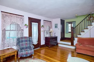72 Oakland Ave, Quincy, MA 02170 - Photo 8