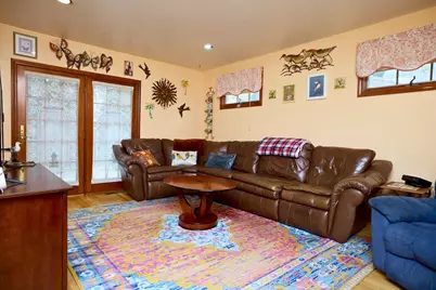 72 Oakland Ave, Quincy, MA 02170 - Photo 2