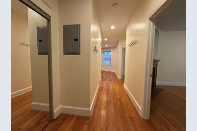 191 Winthrop Rd #1, Brookline, MA 02445 - Photo 8