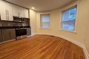 191 Winthrop Rd, Brookline, MA 02445 - Photo 1