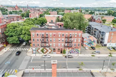 398-400 Main St, Holyoke, MA 01040 - Photo 4