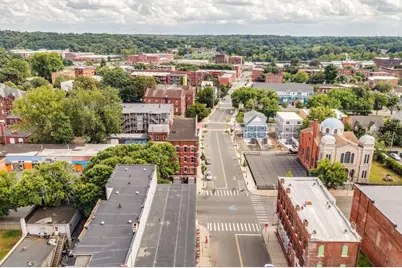 398-400 Main St, Holyoke, MA 01040 - Photo 8