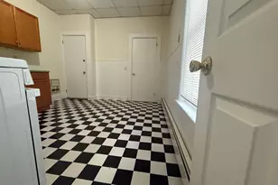 48 Florence St, Somerville, MA 02145 - Photo 10