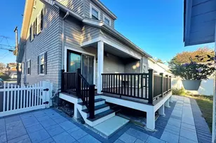 17 Ocean St, Quincy, MA 02171 - Photo 28