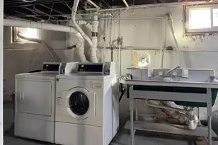 33 Ellsworth St, Everett, MA 02149 - Photo 8