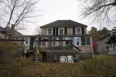 27 Taft Ave, Mendon, MA 01756 - Photo 4