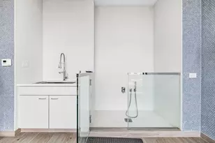 1 Dalton St, Boston, MA 02115 - Photo 36