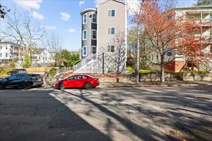 9 Upsala St, Worcester, MA 01610 - Photo 28