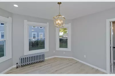 90 Cambridge St, Springfield, MA 01109 - Photo 12