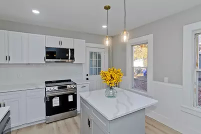 90 Cambridge St, Springfield, MA 01109 - Photo 6