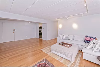 125 Pleasant St #201, Brookline, MA 02446 - Photo 12