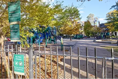 125 Pleasant St #201, Brookline, MA 02446 - Photo 34