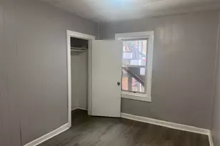 21 Boutelle St, Fitchburg, MA 01420 - Photo 4