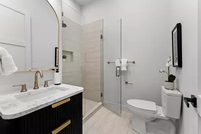 161 Cushing St, Cambridge, MA 02138 - Photo 34