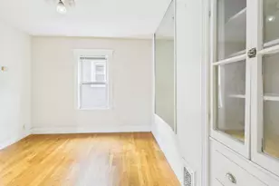 32-34 Holyoke St, Malden, MA 02148 - Photo 2