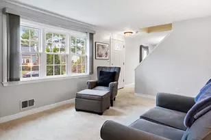 214 Conlyn Ave, Franklin, MA 02038 - Photo 4