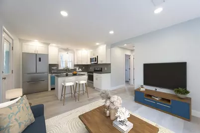 325 Reservoir St, North Attleboro, MA 02760 - Photo 4