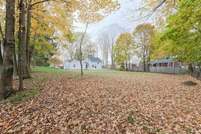 325 Reservoir St, North Attleboro, MA 02760 - Photo 24