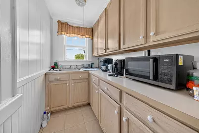 2022-2030 Highland Ave, Fall River, MA 02720 - Photo 28