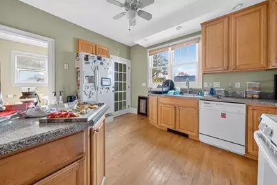 2022-2030 Highland Ave, Fall River, MA 02720 - Photo 14