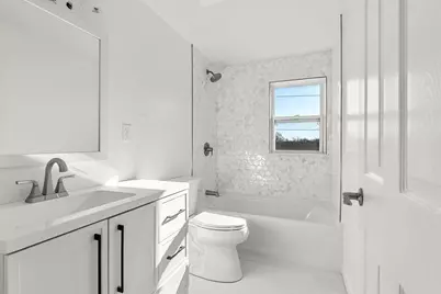 3 Highland Park Ave, Hudson, MA 01749 - Photo 18