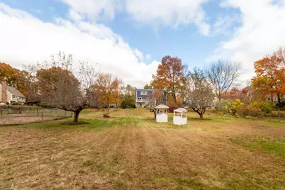 32 Marys Way, Stoughton, MA 02072 - Photo 4