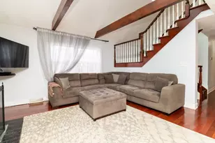 32 Mary's Way, Stoughton, MA 02072 - Photo 8