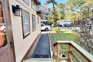 189 Pine View Terrace, Wareham, MA 02576 - Photo 4