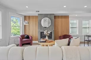 72 Governor Winthrop Rd, Somerville, MA 02145 - Photo 8