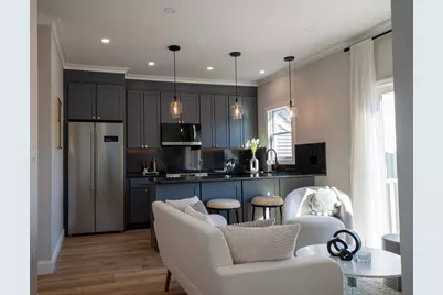 93 Grove Street #1R, Fall River, MA 02720 - Photo 4