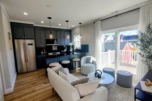 93 Grove St, Fall River, MA 02720 - Photo 8