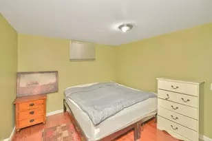 26 Knights Crescent St, Randolph, MA 02368 - Photo 18