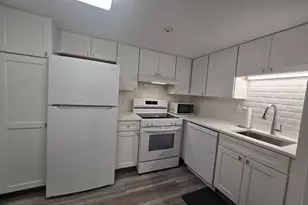 51 Melrose St, Melrose, MA 02176 - Photo 4