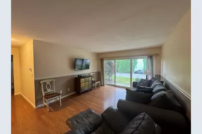 324 Russell Rd #101, Westfield, MA 01085 - Photo 8