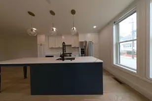 154 Summer St, Medford, MA 02155 - Photo 6