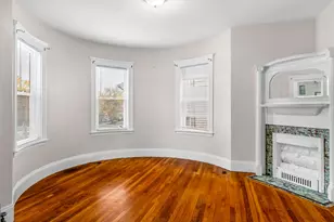 27 Brinsley St, Boston, MA 02121 - Photo 4