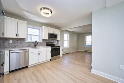 220 Aquidneck St, New Bedford, MA 02744 - Photo 16