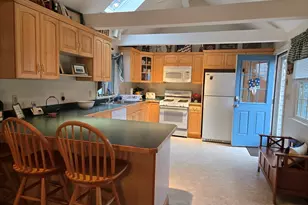 12 Town Hall Ave, Yarmouth, MA 02664 - Photo 2