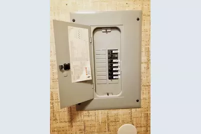 138 W Forest St, Lowell, MA 01851 - Photo 32