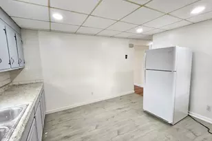 138 W Forest St, Lowell, MA 01851 - Photo 6