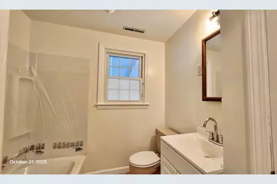 138 W Forest St, Lowell, MA 01851 - Photo 24