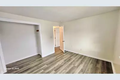 138 W Forest St, Lowell, MA 01851 - Photo 28