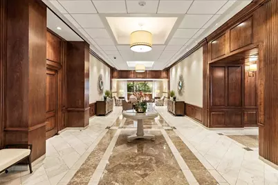 2 Hawthorne Place #5H, Boston, MA 02114 - Photo 1